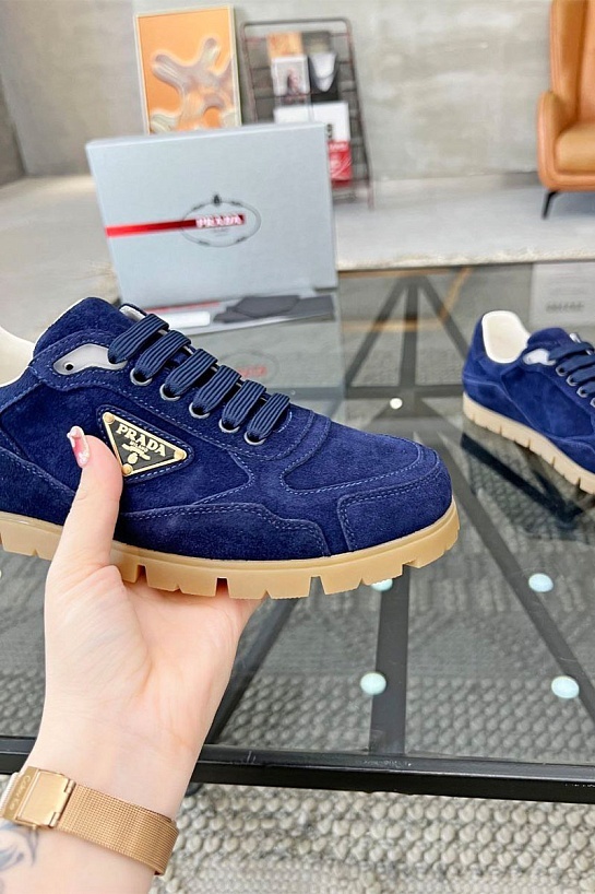 Замшевые кроссовки Prada logo-plaque - Blue