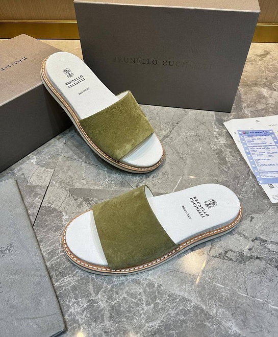 Мужские замшевые шлёпанцы Brunello Cucinelli