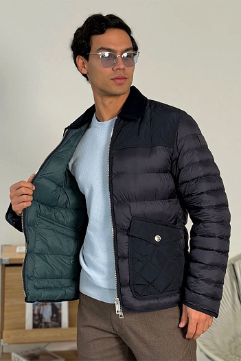 Тёмно-синяя пуховая куртка Burberry London England logo-patch   