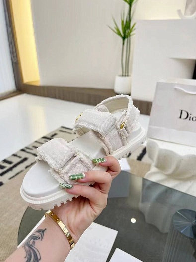 Женские сандалии Dior Dioract белого цвета   