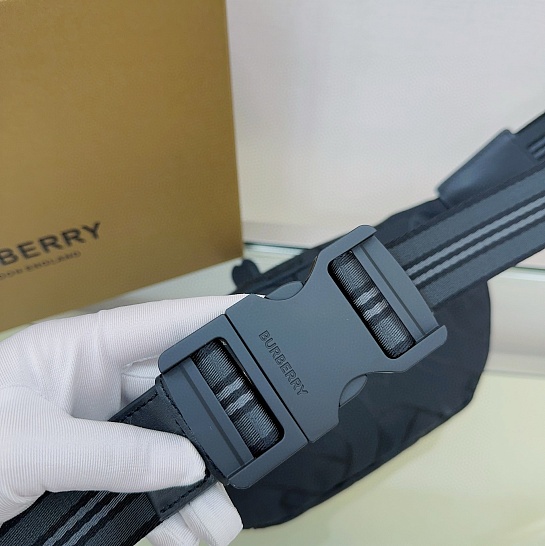 Текстильная сумка на пояс Burberry Sonny Premium 31x16x7.5 см