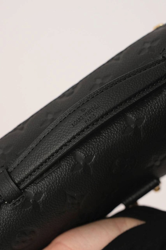 Кожаная сумка Louis Vuitton Pochette Metis East Wes Premium 25x17x5 см