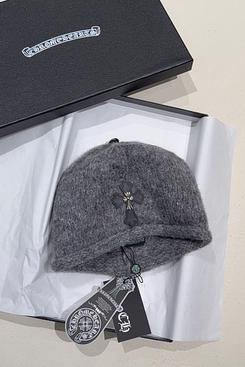 Шапка серого цвета Chrome Hearts   