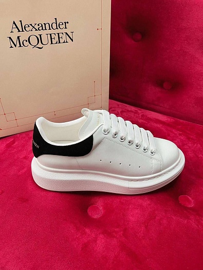 Женские кожаные кроссовки Alexander McQueen premium   