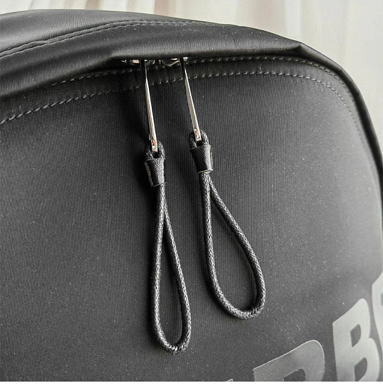 Нейлоновый рюкзак Burberry Horseferry logo 40x30 см