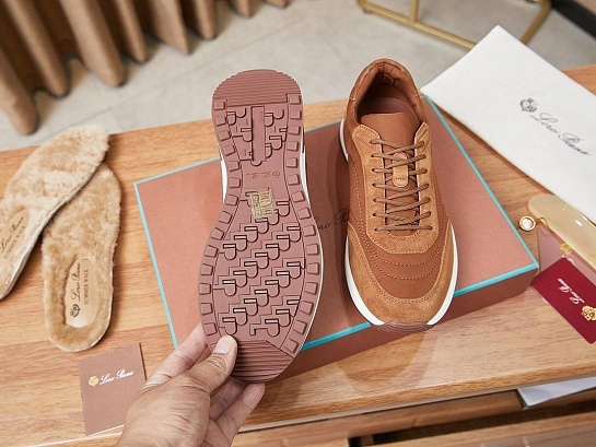 Замшевые кроссовки Loro Piana Week End Walk - Brown