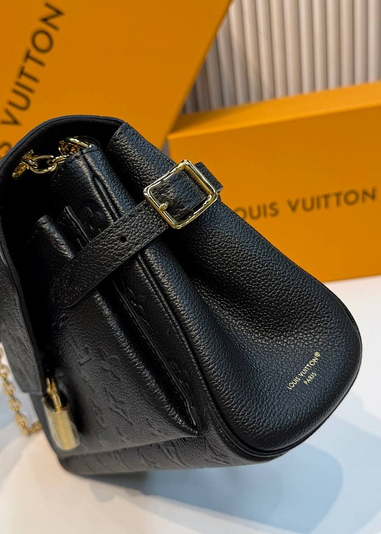 Кожаная сумка Louis Vuitton Anytime Flap premium 29.5x18.5x9.5 см