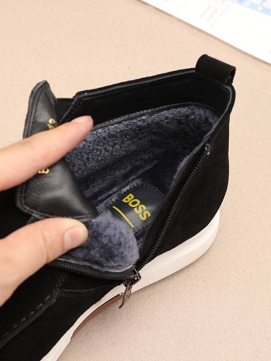 Замшевые лоферы с мехом Hugo Boss high-top - Black