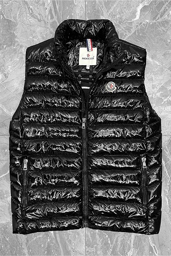 Мужская безрукавка чёрного цвета Moncler logo-patch    