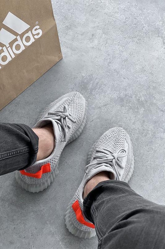 Кроссовки Adidas Yeezy Boost 350 V2 “Tail Light” Premium