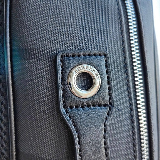 Кожаный рюкзак Burberry London Check 35х30 см