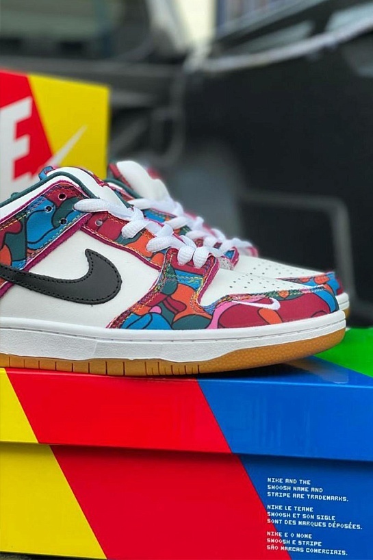 Кроссовки Parra x Nike SB Dunk Low "Abstract Art"