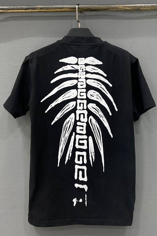 Чёрная оверсайз футболка Givenchy