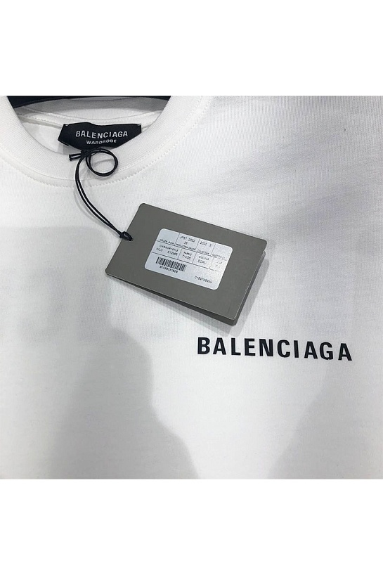 Белая оверсайз футболка Balenciaga logo-print