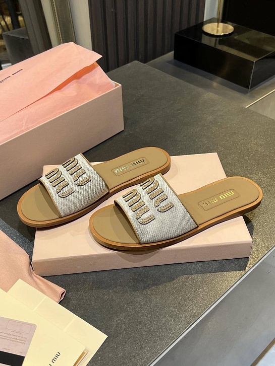 Женские кожаные шлёпанцы MIU MIU Premium - Brown