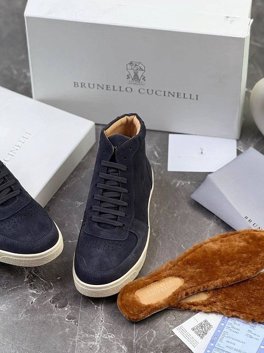 Замшевые кроссовки с меховой стелькой Brunello Cucinelli