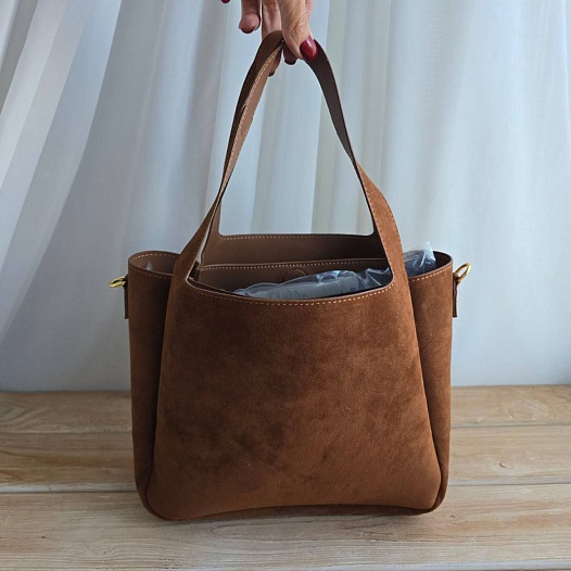 Женская замшевая сумка Prada 31x24 см   