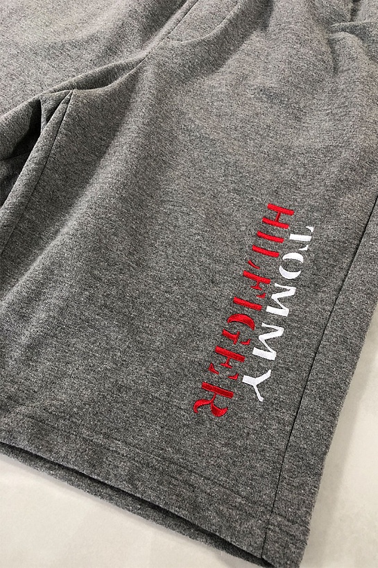 Серые мужские шорты Tommy Hilfiger