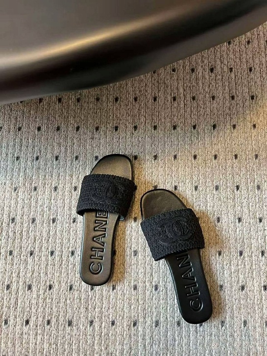 Женские шлёпанцы Chanel Premium - Black