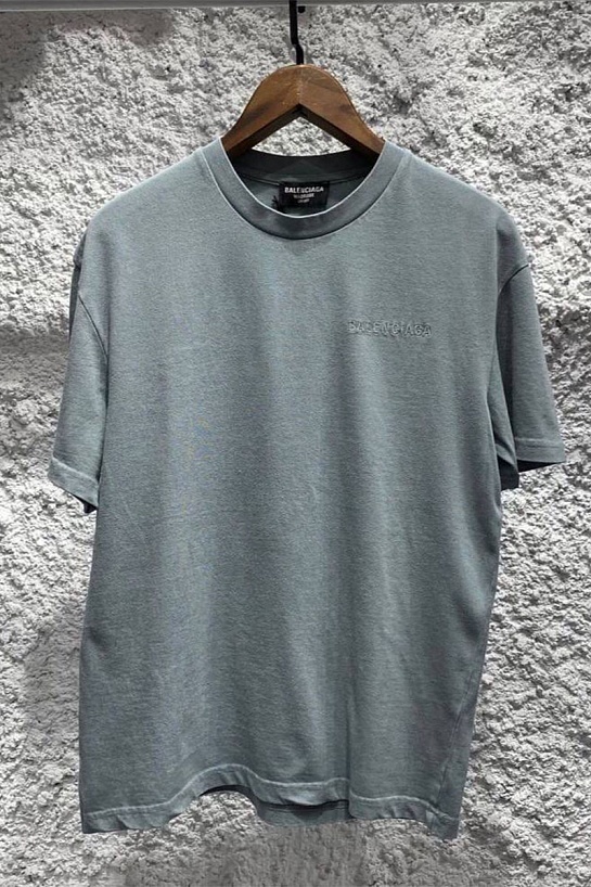 Светло-зелёная оверсайз футболка Balenciaga