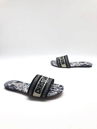 Женские шлепанцы Dior Dway Slide Embroidered Cotton   