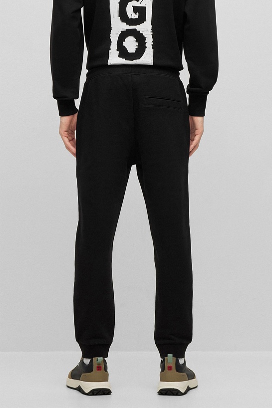 Чёрные спортивные штаны Hugo Boss Dogur