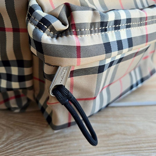 Текстильный рюкзак Burberry 41x31 см