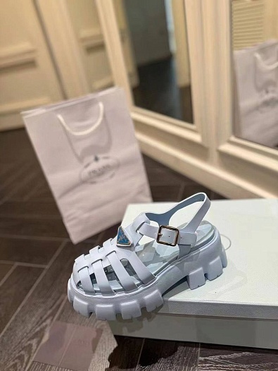 Женские кожаные сандалии Prada Monolith Fisherman - Blue   
