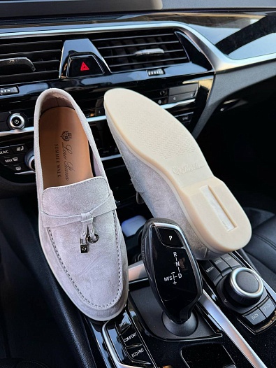 Женские замшевые лоферы Loro Piana Open Walk - Grey   