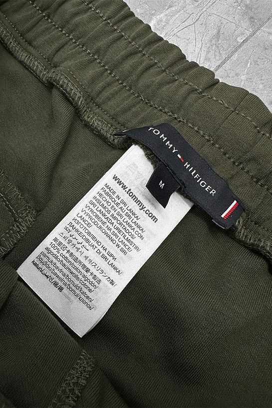 Спортивные штаны зелёного цвета Tommy Hilfiger