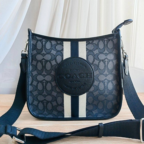 Женская сумка Coach Dempsey File Bagwith Stripe And Coach Patch 25x25 см (3 расцветки)