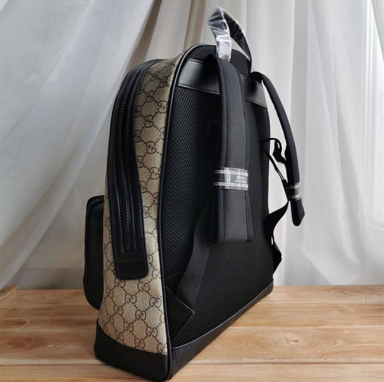 Кожаный рюкзак Gucci GG Supreme 31.5x41x14.5 см