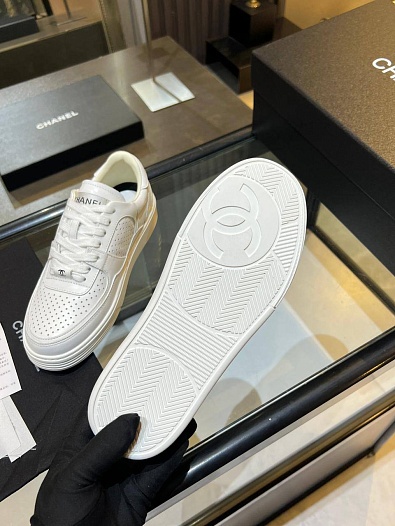 Женские кожаные кроссовки Chanel Premium - White