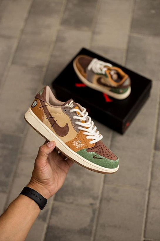 Кроссовки Nike Zion Williamson x Air Jordan 1 Low OG "Voodoo"