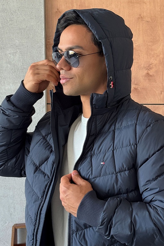 Куртка синего цвета Tommy Hilfiger logo-patch