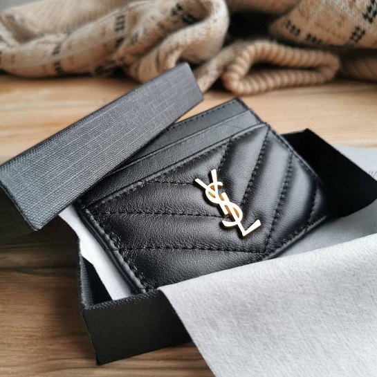 Кожаный чёрный кардхолдер Yves Saint Laurent 10.5x7.8 см