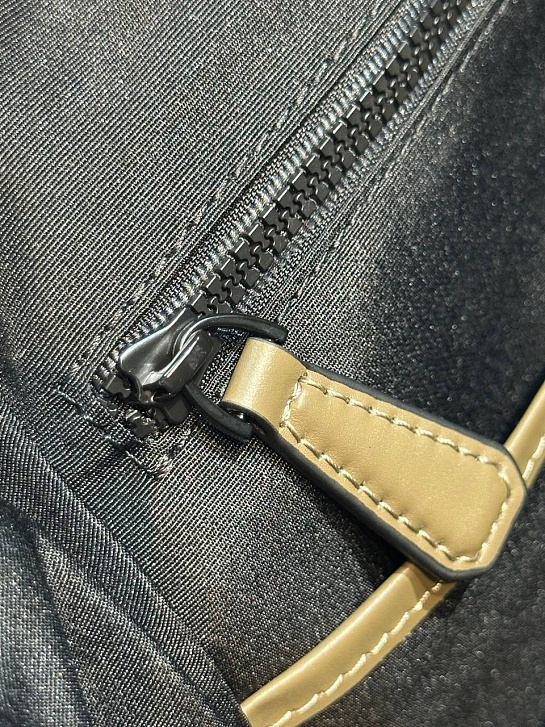 Кожаная сумка Montblanc Extreme 3.0 Sling premium 29.5x17x6 см