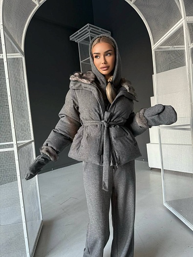 Серый женский костюм тройка на флисе Loro Piana   