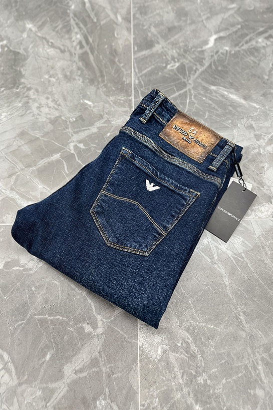 Джинсы тёмно-синего цвета Emporio Armani regular fit