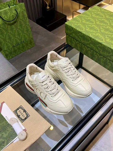 Женские кожаные кроссовки Gucci Rhyton premium   