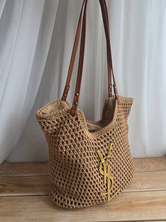Плетёная сумка шоппер Yves Saint Laurent 33x38 см