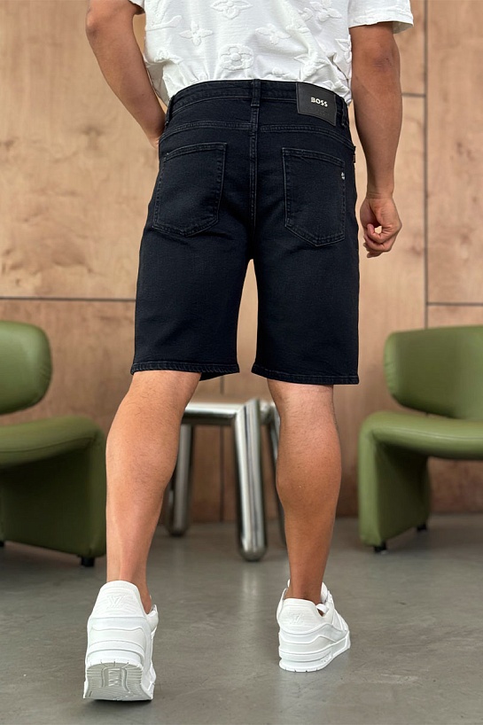 Чёрные джинсовые шорты Hugo Boss relaxed fit