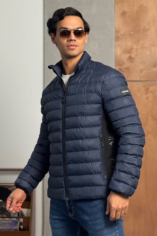 Мужская куртка Calvin Klein side-logo - Navy
