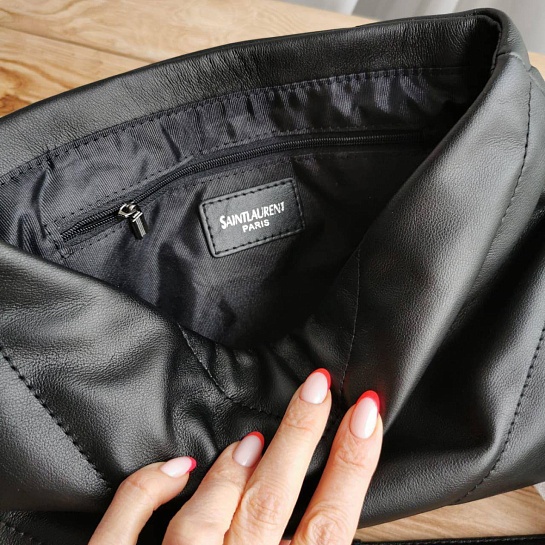 Женская кожаная сумка Yves Saint Laurent Puffer LouLou 30x20 см
