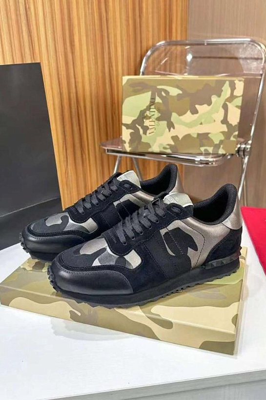Комбинированные кроссовки Valentino Rockrunner - Black / Grey
