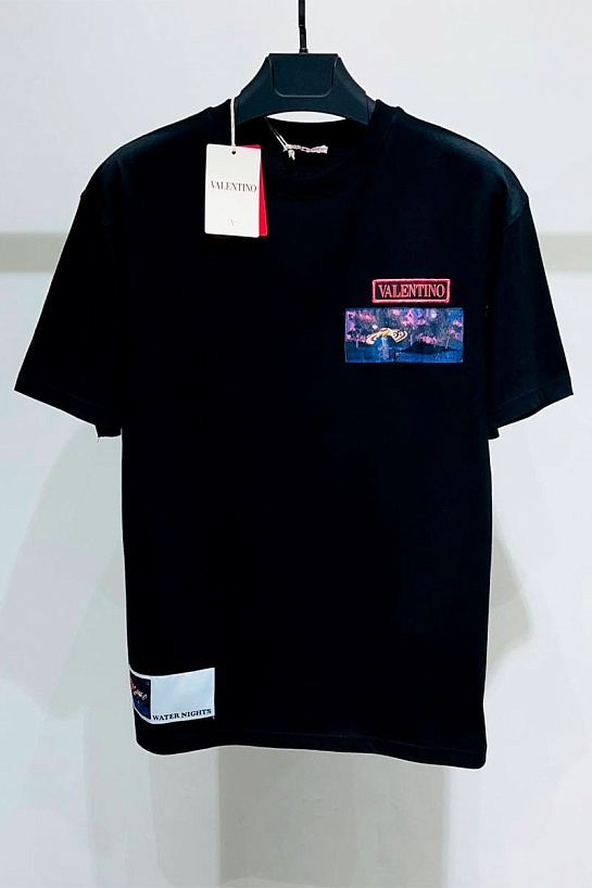 Мужская чёрная футболка Valentino brocade patch