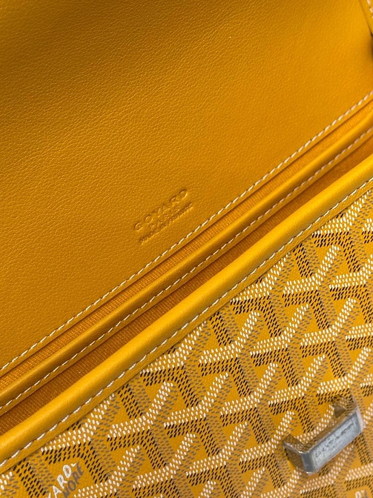 Кожаная сумка Goyard Belvedere Messenger PM premium 22x17x6 см