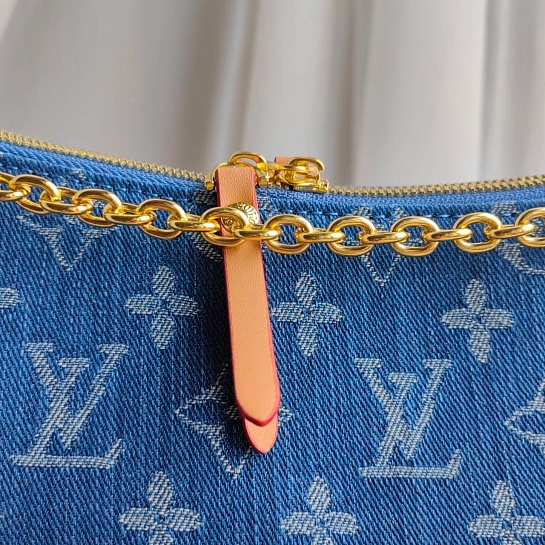 Женская сумка Louis Vuitton Loop Hobo Monogram Jeans 35x25 см