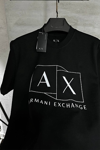 Футболка чёрного цвета Armani Exchange logo-print   