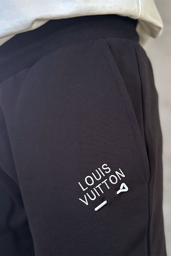 Мужские спортивные штаны Louis Vuitton чёрного цвета